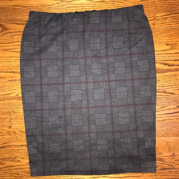 JL Plaid Pencil Skirt - Picture 1 of 2